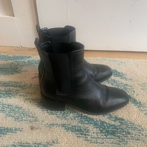 Reaction Kenneth Cole Black Ankle Booties